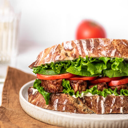 vegan tempeh BLT