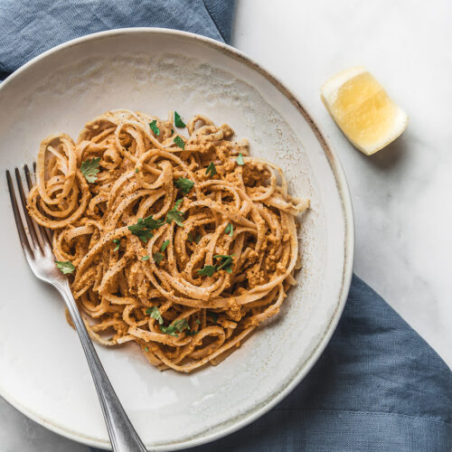 easy vegan carrot pesto pasta